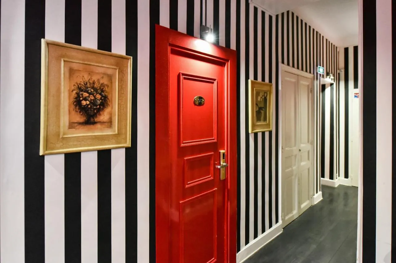 ***  Hotel Aria Niza Francia