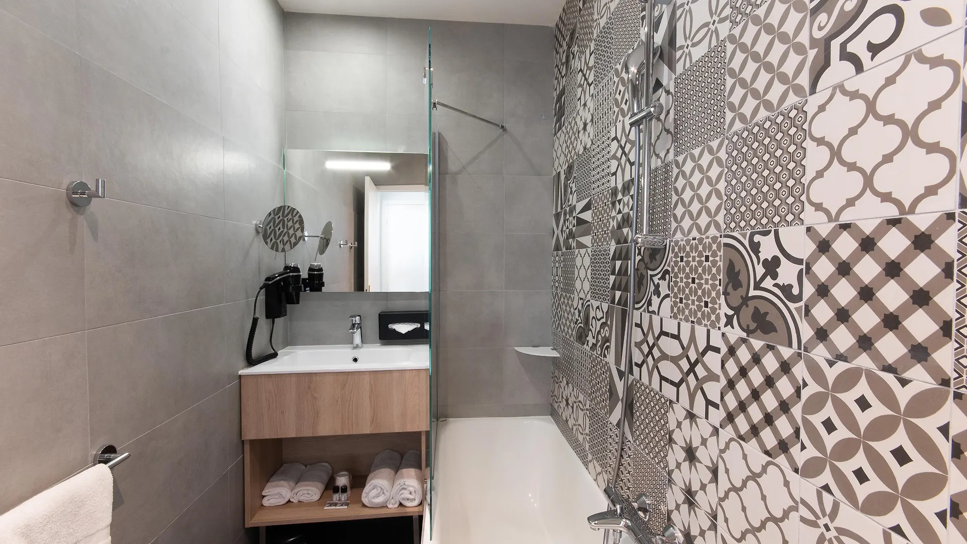 Hotel Aria Nice 3*,  France